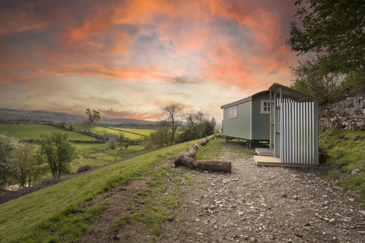 The Heron Shepherds Hut At Lyth Valley Brigsteer Buitenkant foto