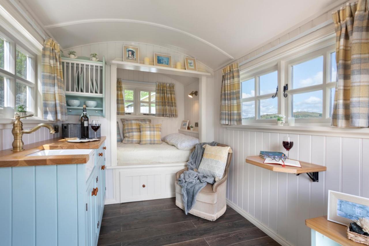 The Heron Shepherds Hut At Lyth Valley Brigsteer Buitenkant foto